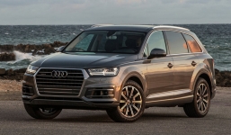 Triệu hồi hơn 14.000 xe Audi Q7 2017 vì lỗi túi khí